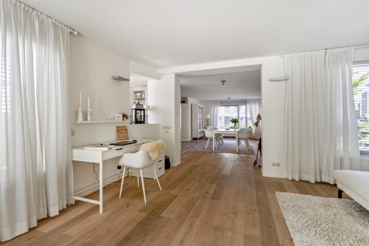 Foto 10 van Röntgenstraat 11