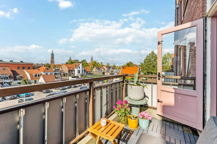 Photo 11 of Sint Janskerkhof 47