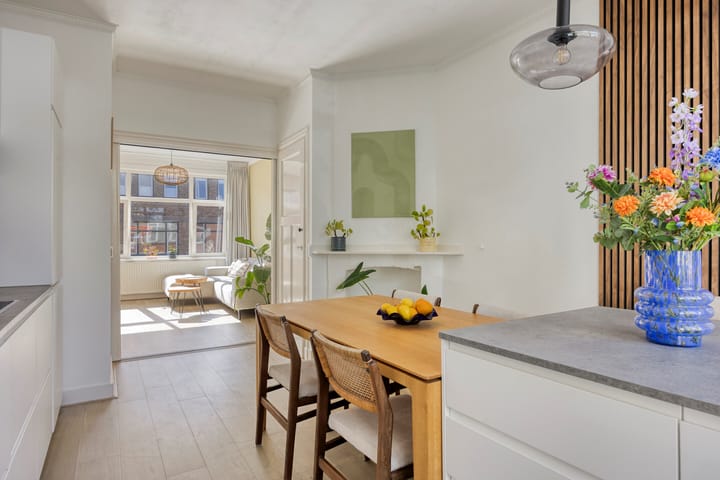 Foto 12 van Wassenaarsestraat 126