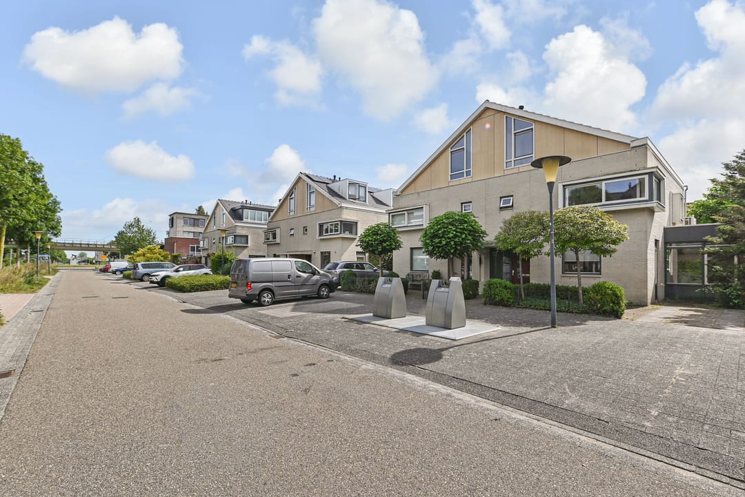 Foto 47 van Benthuizenstraat 12