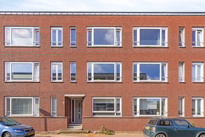 Foto 23 van Willem Hubertstraat 28