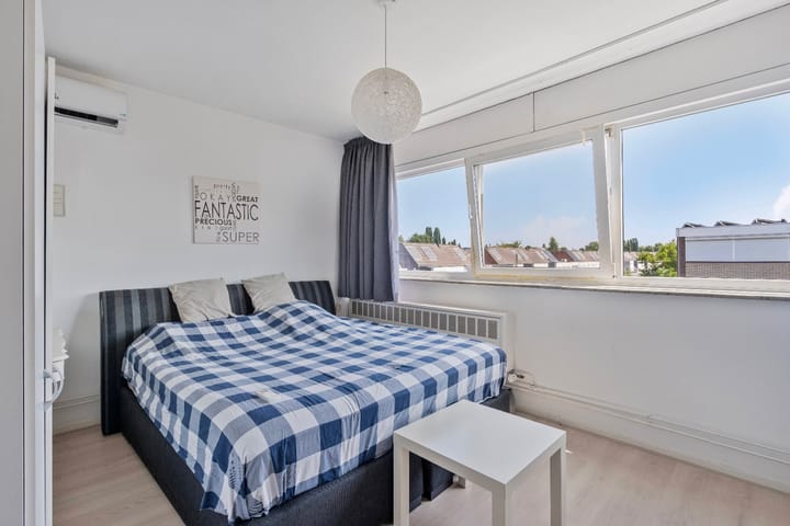 Foto 10 van Neeringerweg 19