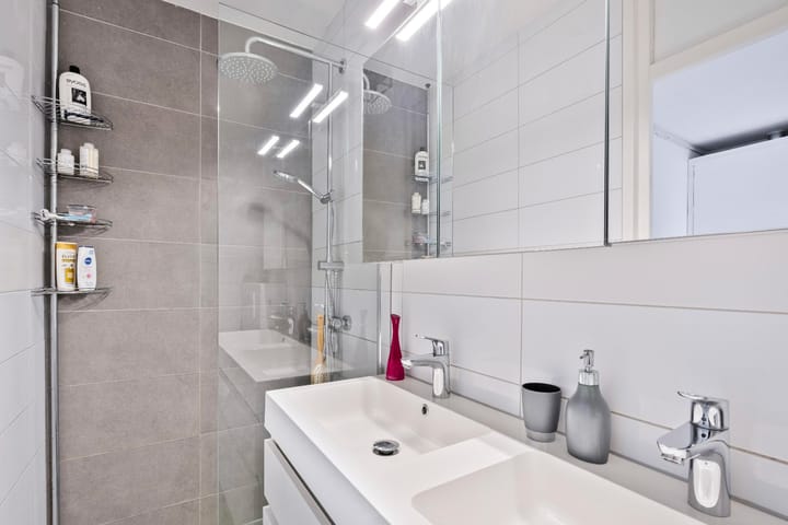 Foto 12 van Neeringerweg 19