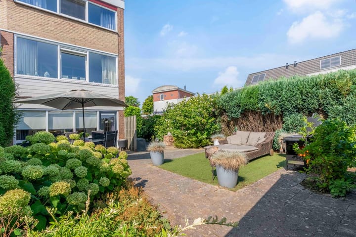 Foto 23 van Neeringerweg 19