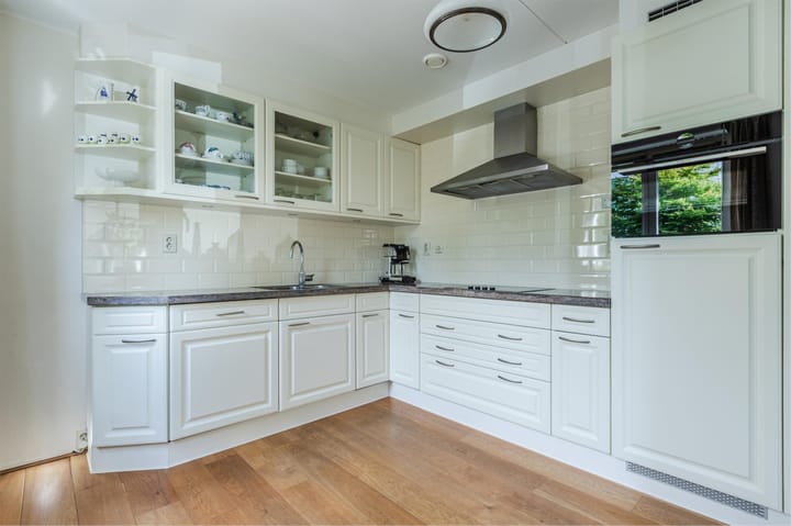 Photo 23 of van Duivenvoordestraat 62