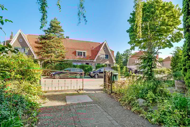 Photo 28 of Pleineslaan 45