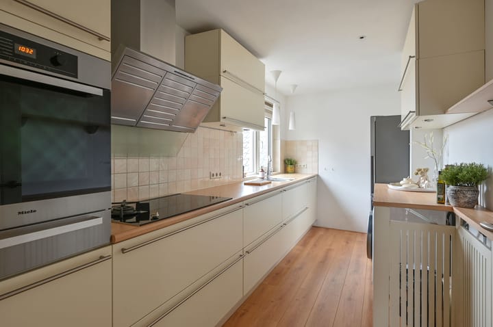 Photo 11 of Kerkstraat 25