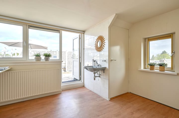 Photo 18 of Kerkstraat 25