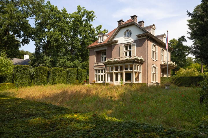 Photo 96 of F.A. Molijnlaan 88