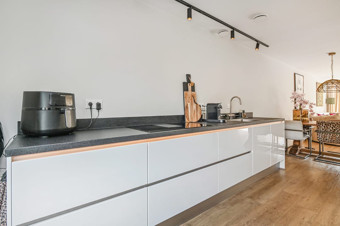 Photo 13 of Woudenbergstraat 28-A