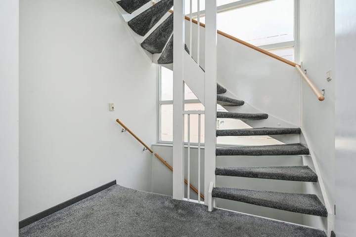 Foto 29 van Woudenbergstraat 28-A