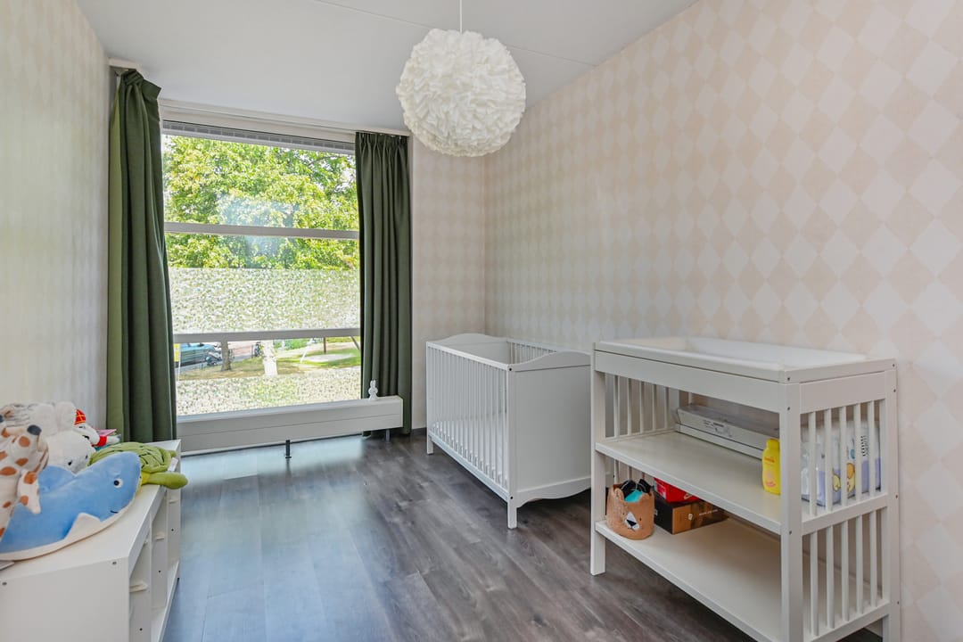 Photo 32 of Woudenbergstraat 28-A