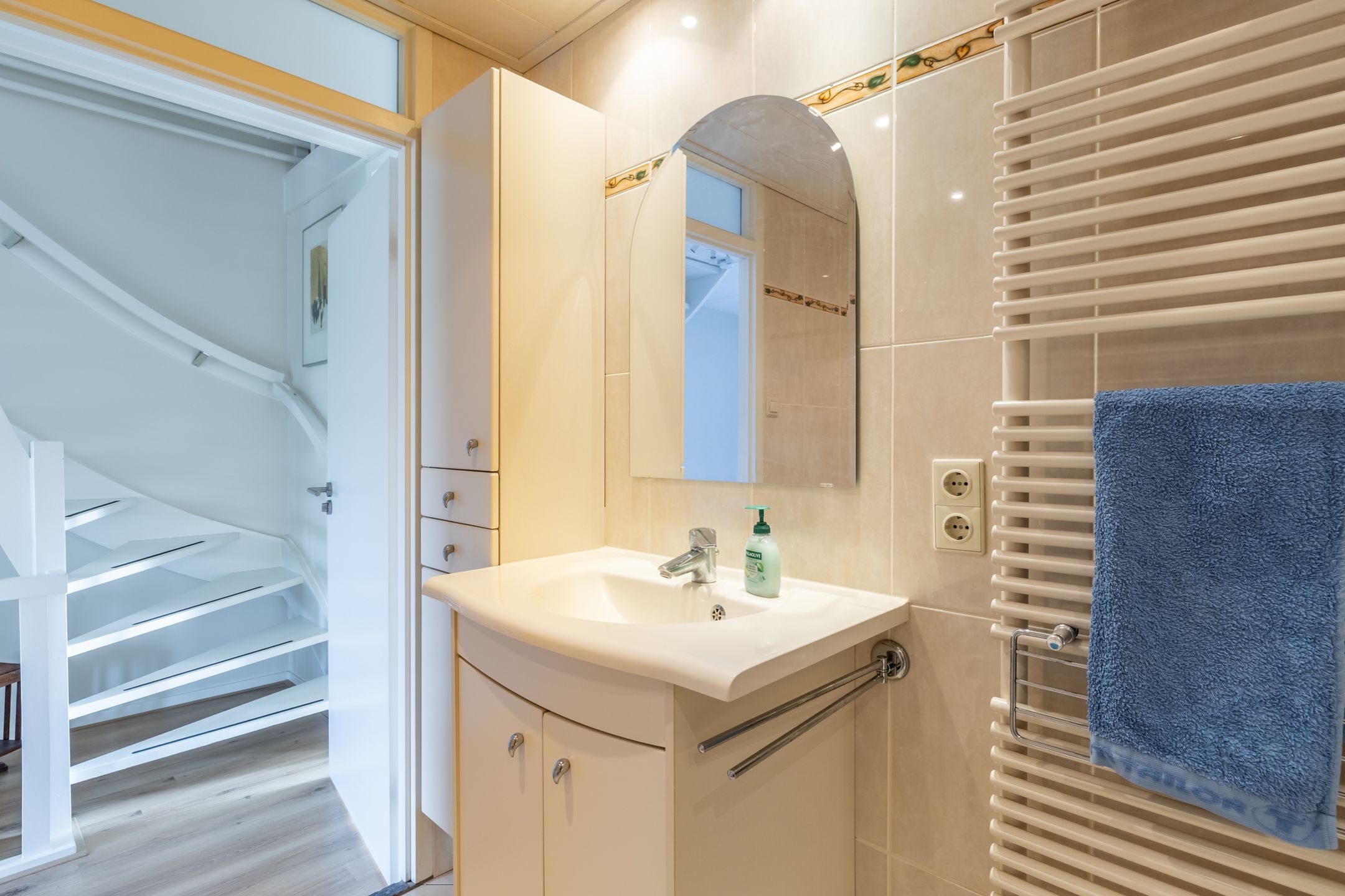 Foto 24 van van der Hofstatstraat 11