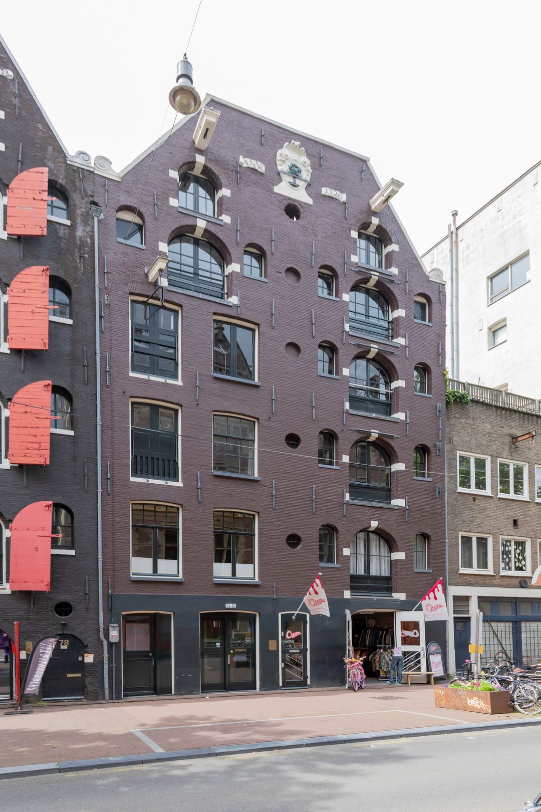 Foto 1 van Spuistraat 76-C