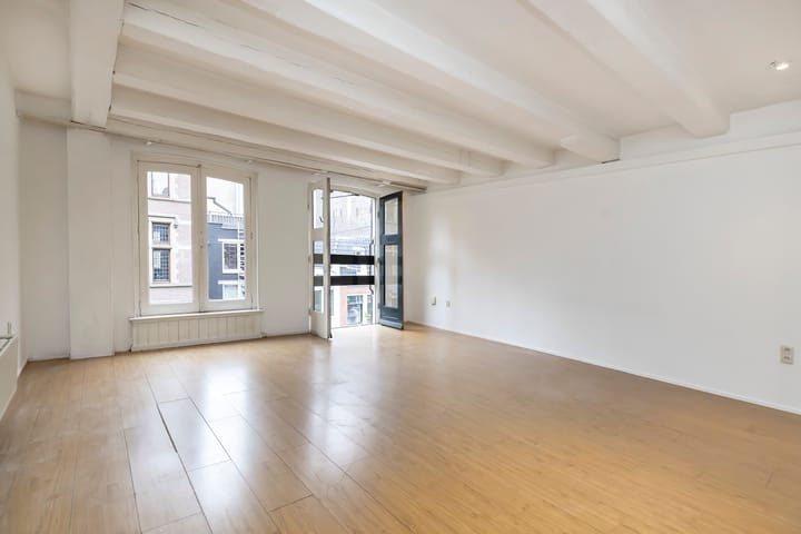 Foto 2 van Spuistraat 76-C