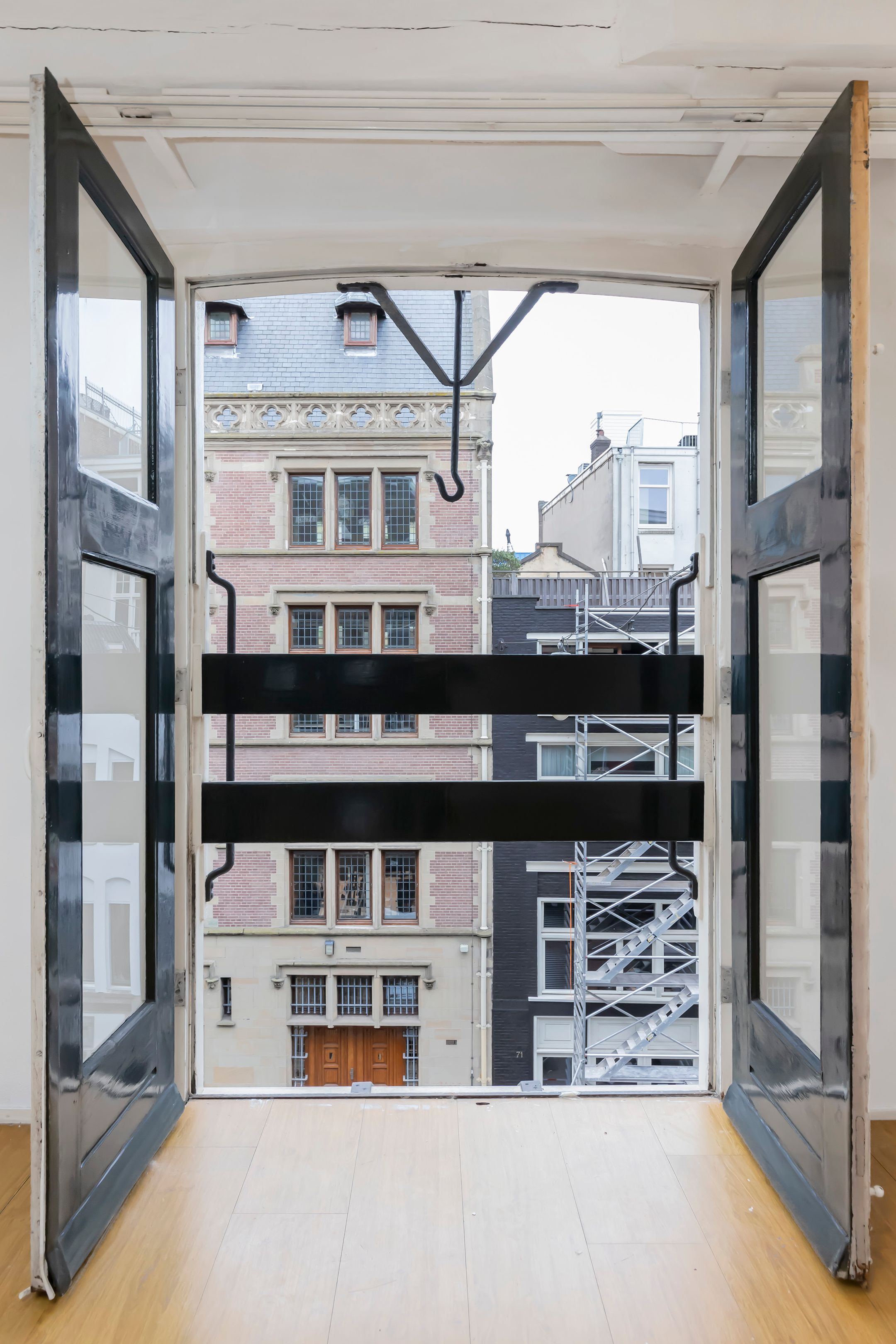 Foto 24 van Spuistraat 76-C