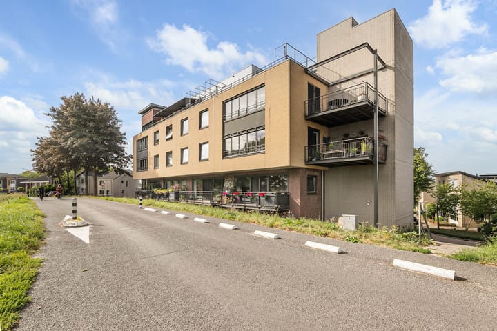 Foto 30 van Rietbaan 24