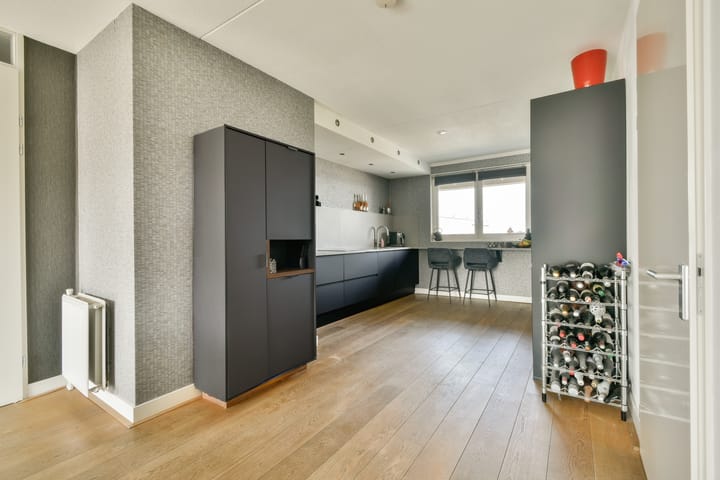 Foto 10 van Hoofdweg 716