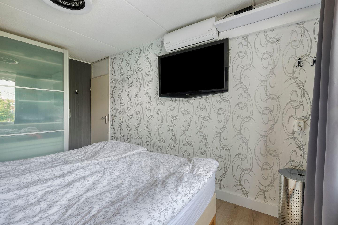 Foto 14 van Hensbroekstraat 24