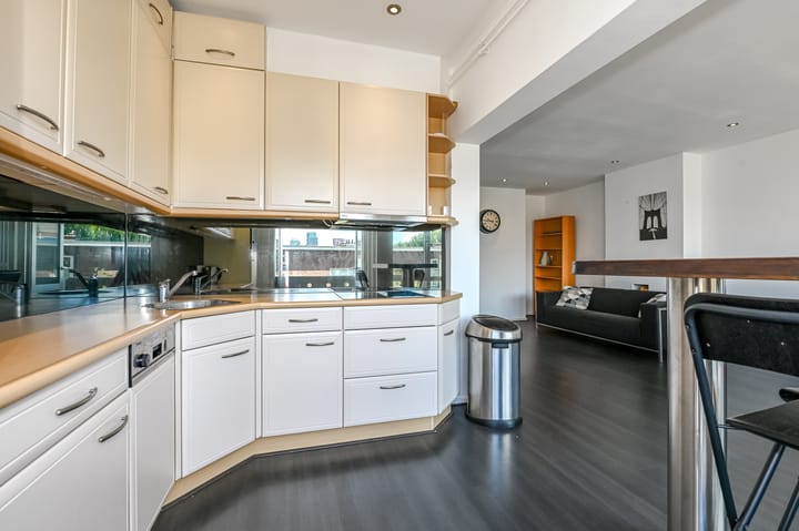 Foto 17 van Cornelis Houtmanstraat 32