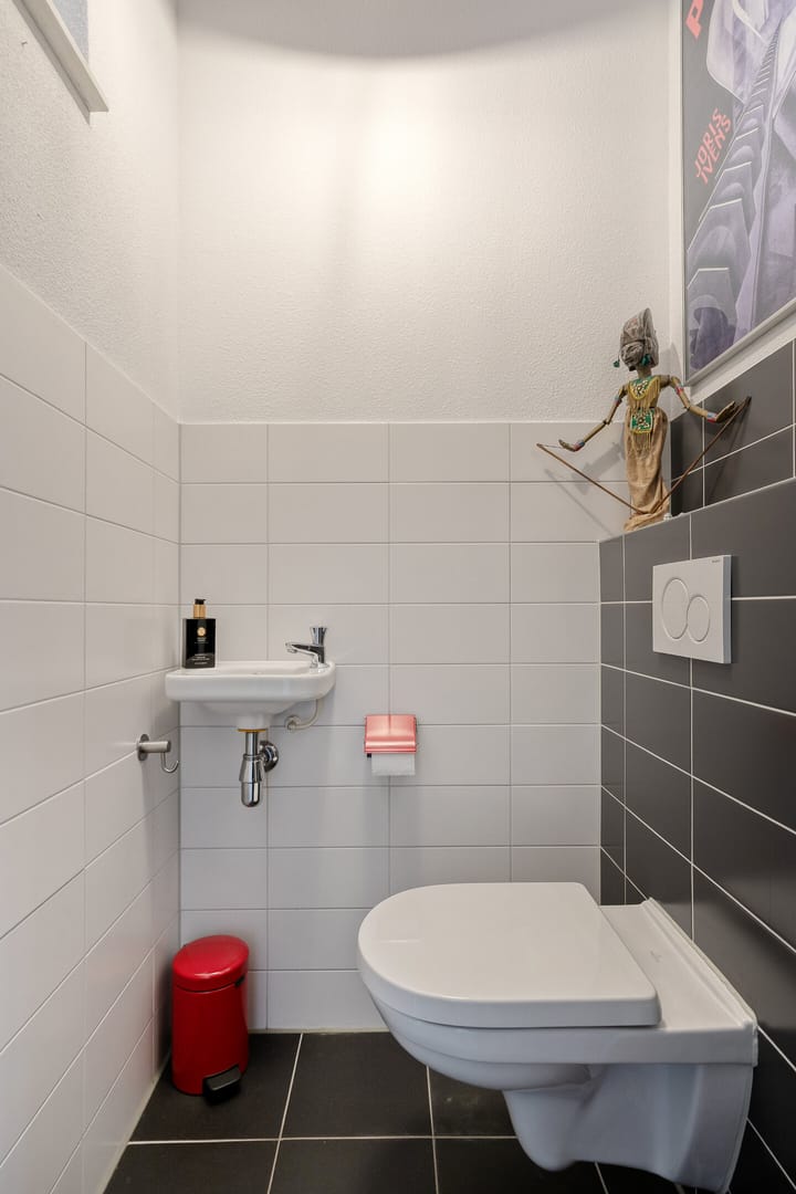 Foto 9 van van den Dungenstraat 3