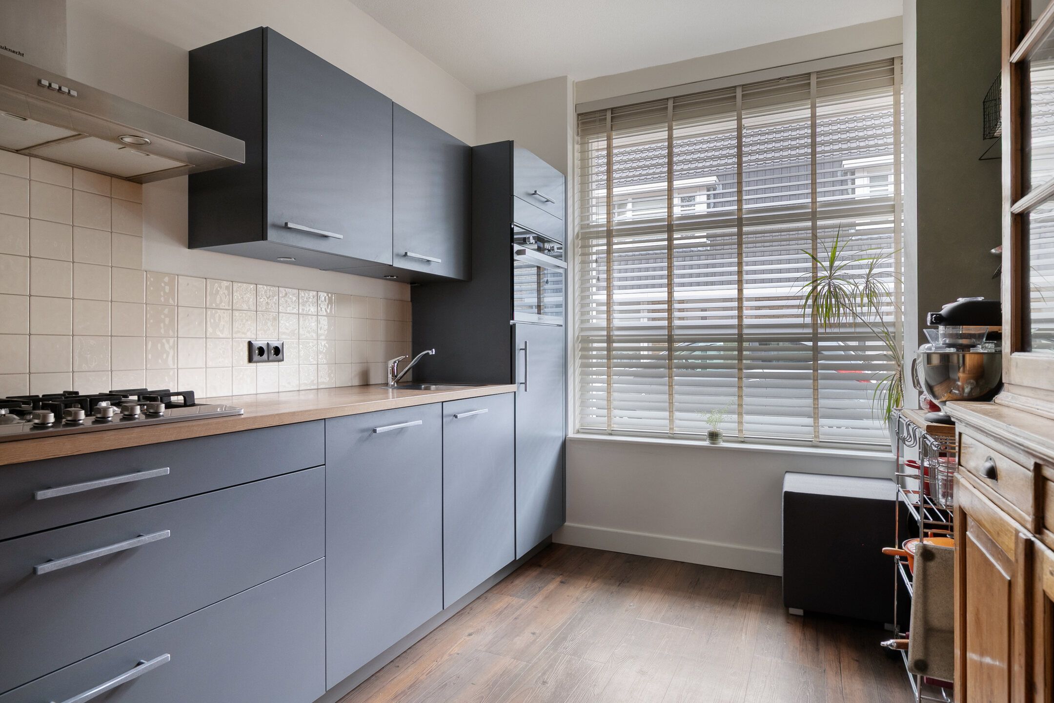 Foto 15 van van den Dungenstraat 3