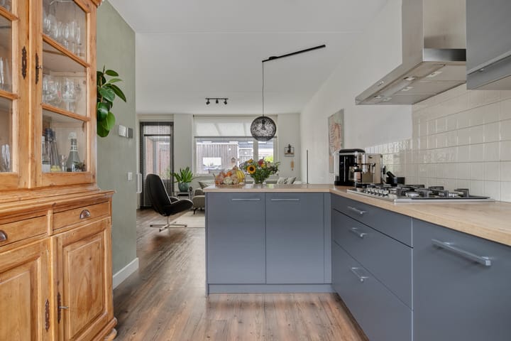 Foto 16 van van den Dungenstraat 3