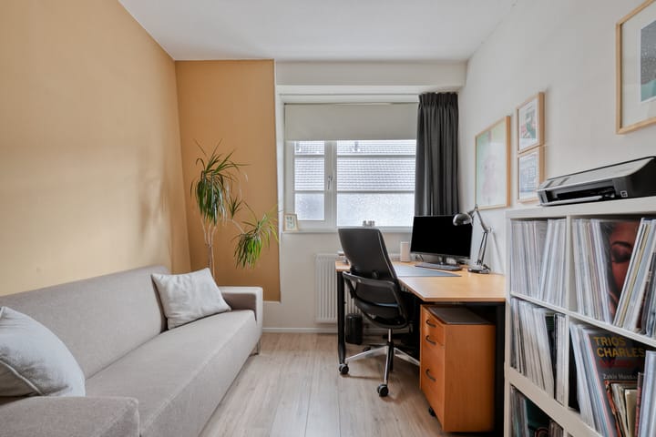 Foto 22 van van den Dungenstraat 3