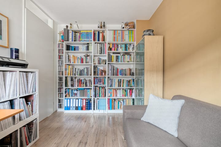 Foto 23 van van den Dungenstraat 3