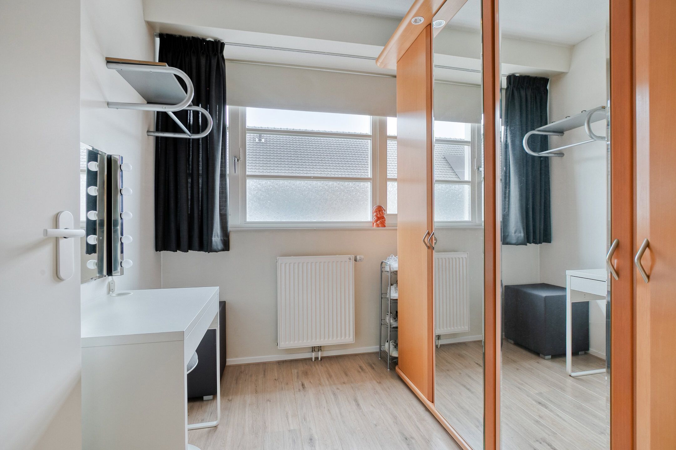 Foto 24 van van den Dungenstraat 3