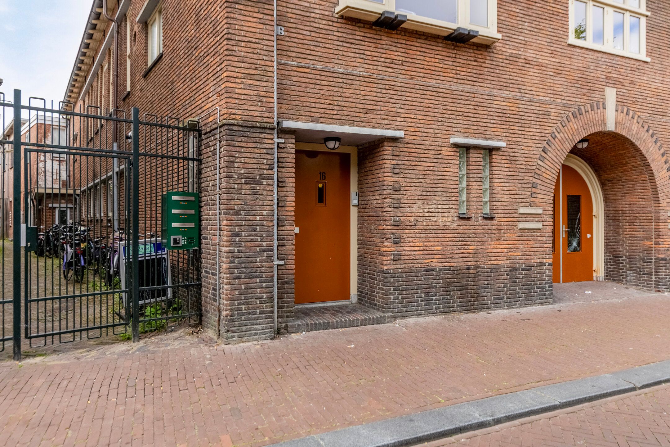 Photo 6 of Tuinen 16