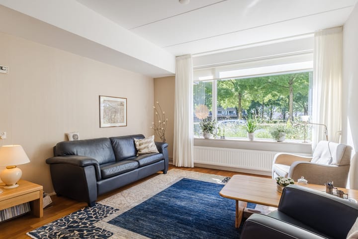 Photo 5 of Holkerweg 25