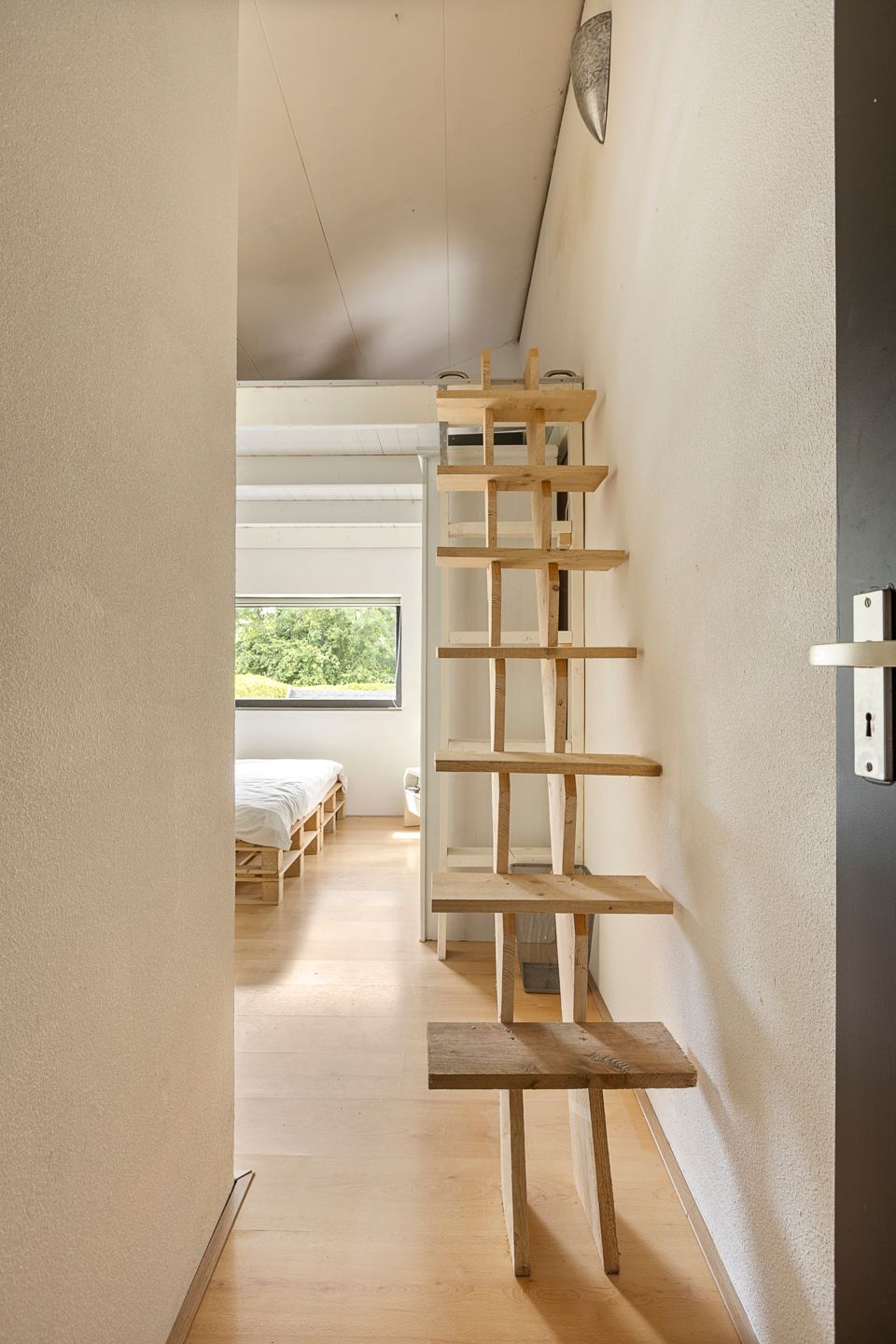 Foto 28 van Hamrik 51