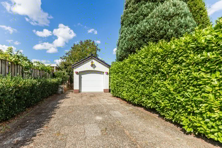 Photo 49 of Broekweg 43