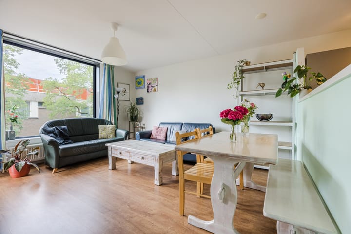 Photo 3 of Schinkelstraat 186