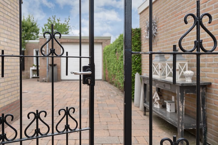 Foto 32 van Pater van den Elsenstraat 11