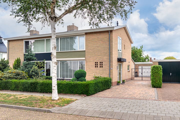 Foto 37 van Pater van den Elsenstraat 11