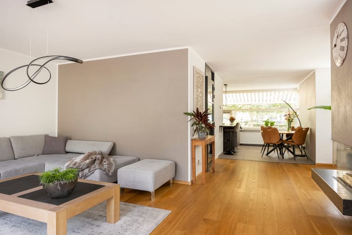 Foto 14 van Parijsstraat 1