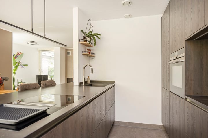 Foto 17 van Parijsstraat 1