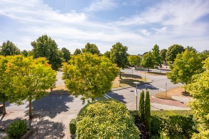 Foto 43 van Parijsstraat 1