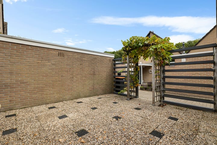 Photo 4 of Zweelerbrink 8