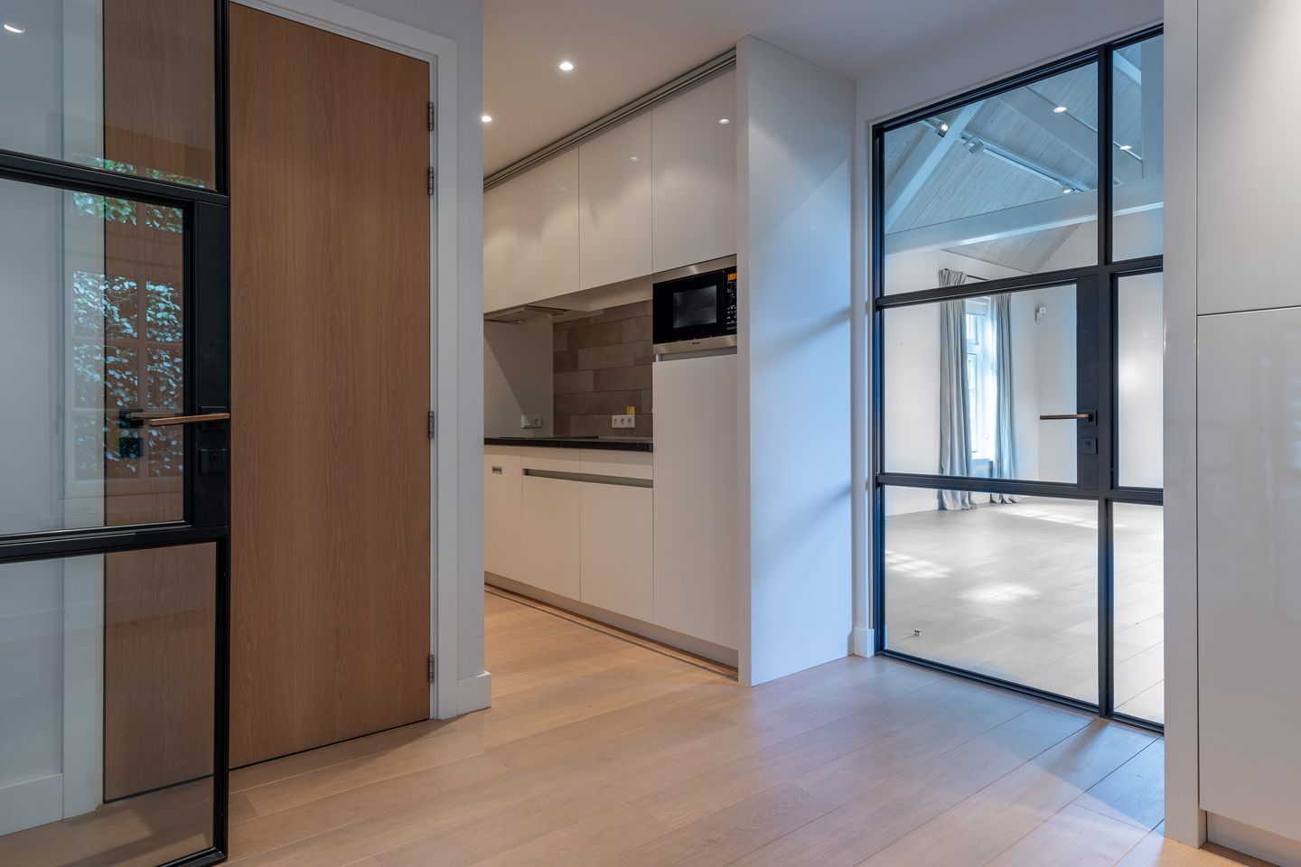 Foto 10 van Wally Moesweg 16