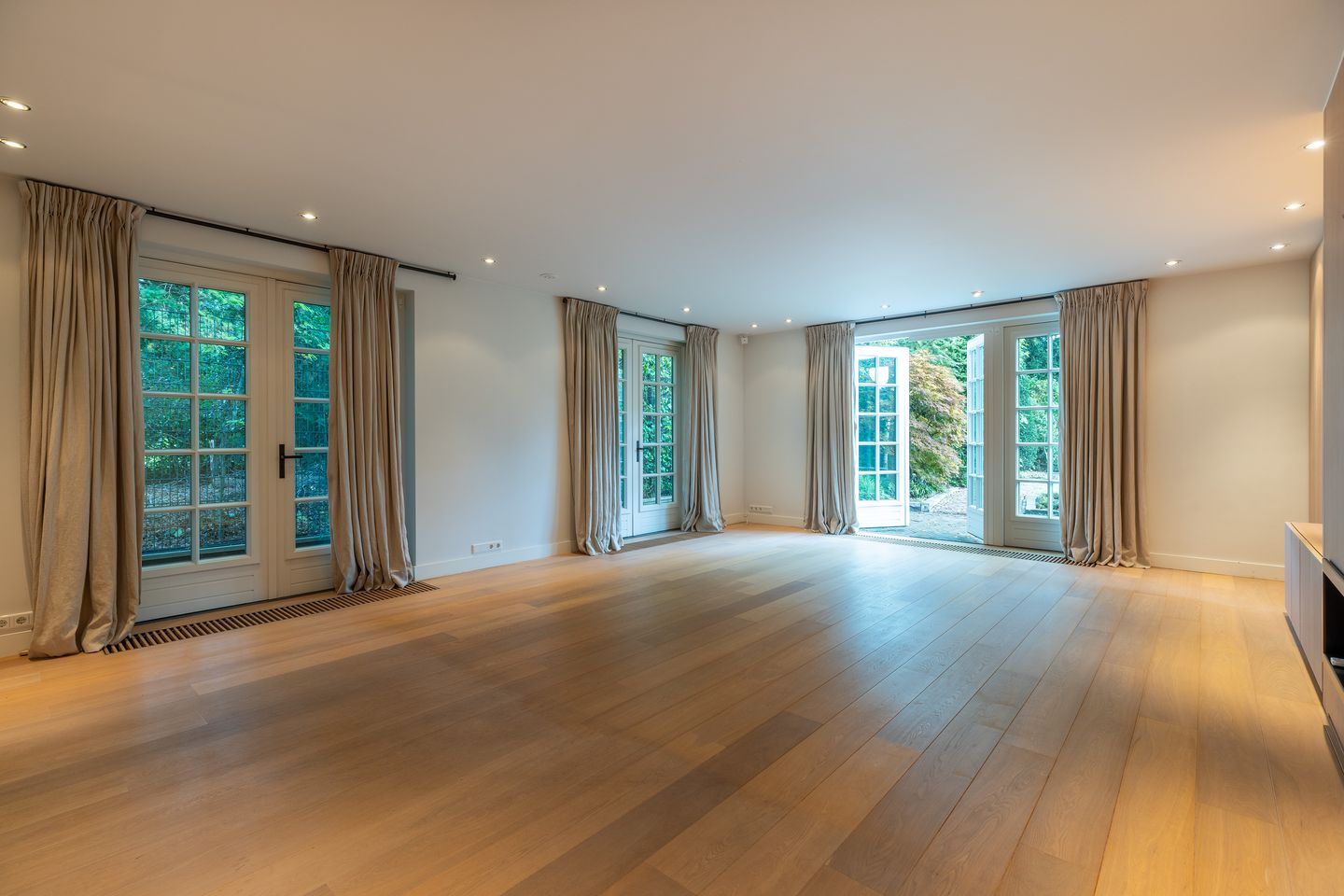 Foto 19 van Wally Moesweg 16