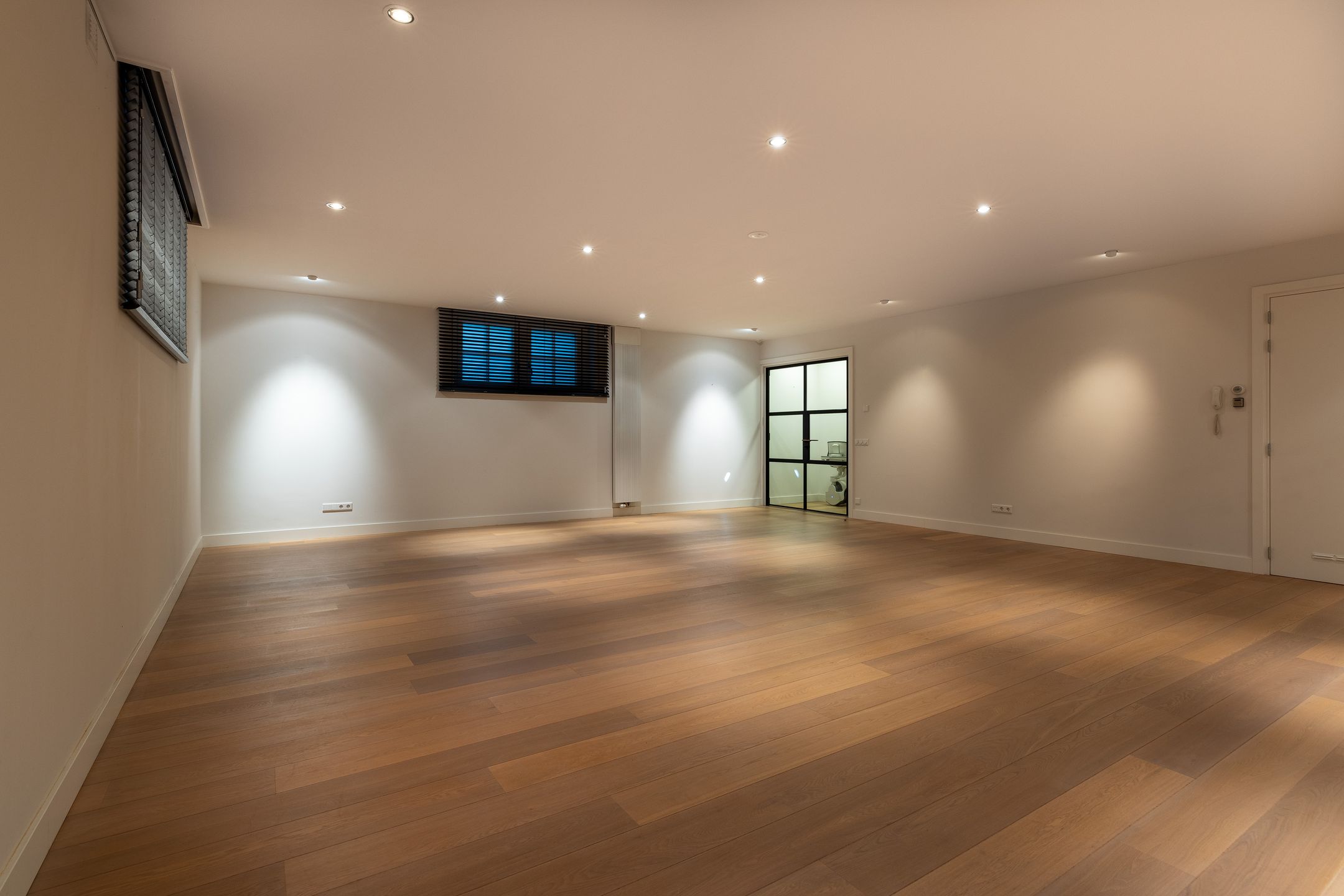 Foto 24 van Wally Moesweg 16