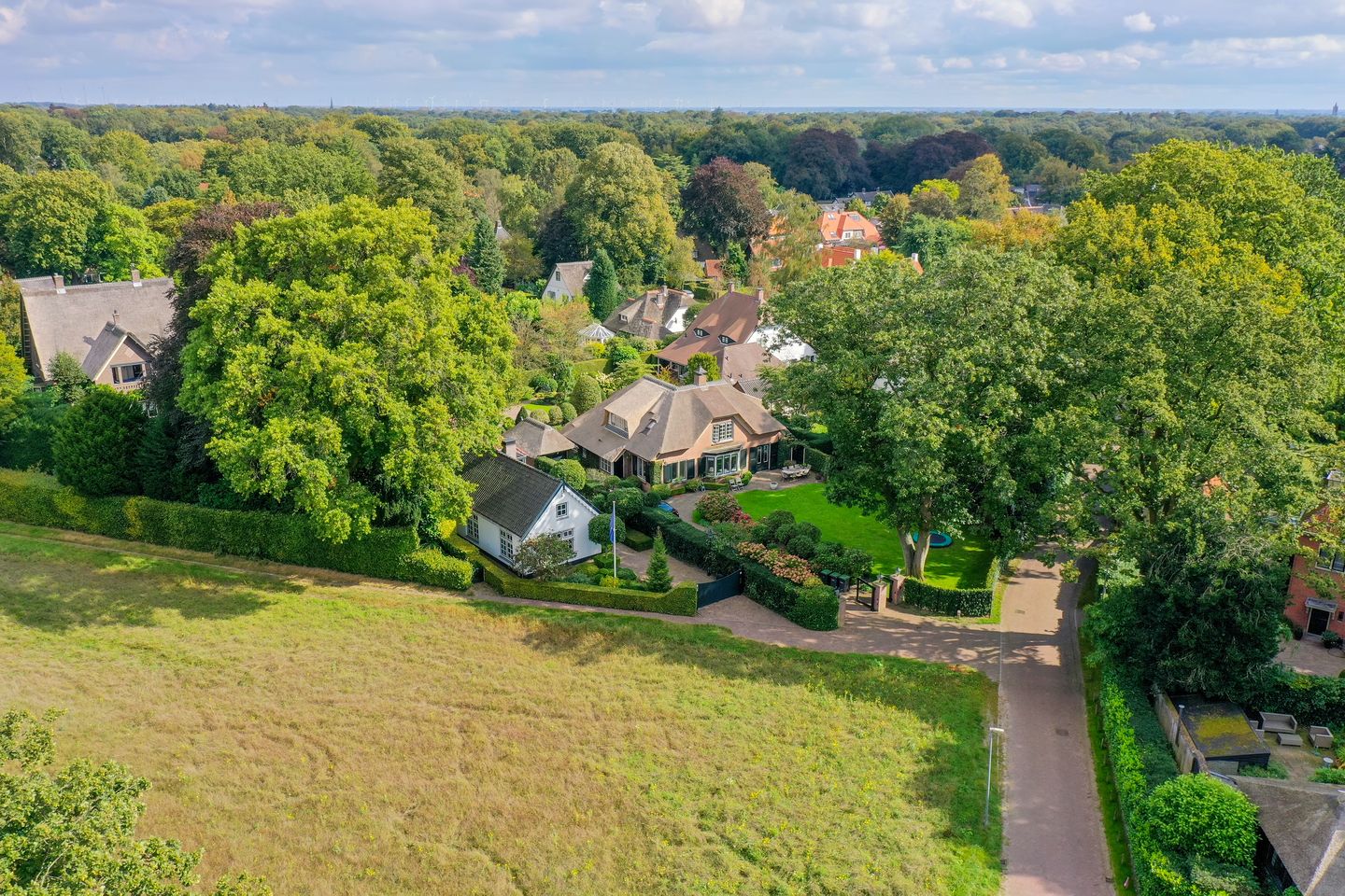 Foto 35 van Wally Moesweg 16