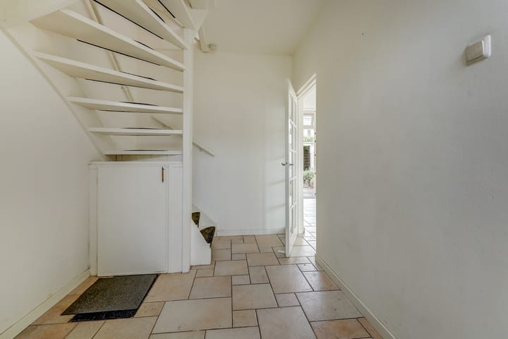 Foto 12 van Van Ruysdaelstraat 34