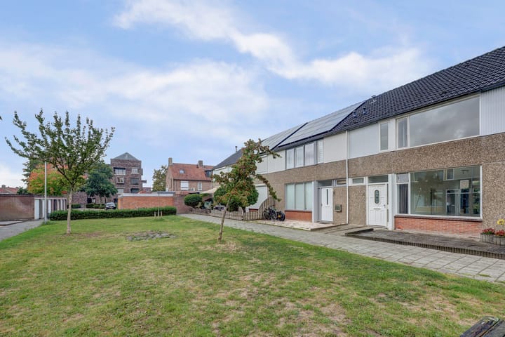 Foto 33 van Van Ruysdaelstraat 34