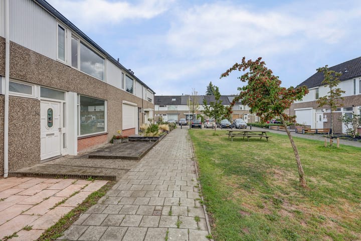 Foto 34 van Van Ruysdaelstraat 34