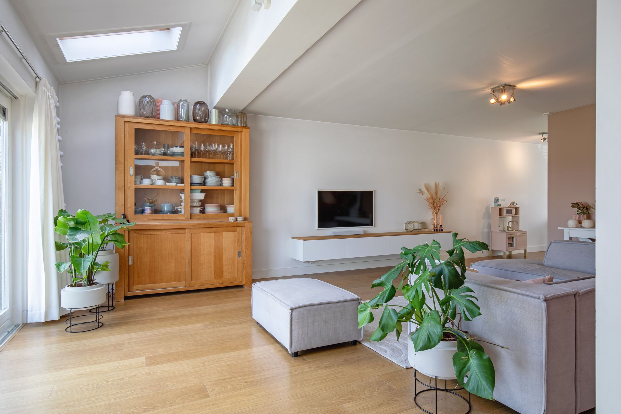 Foto 9 van Hoefslag 57