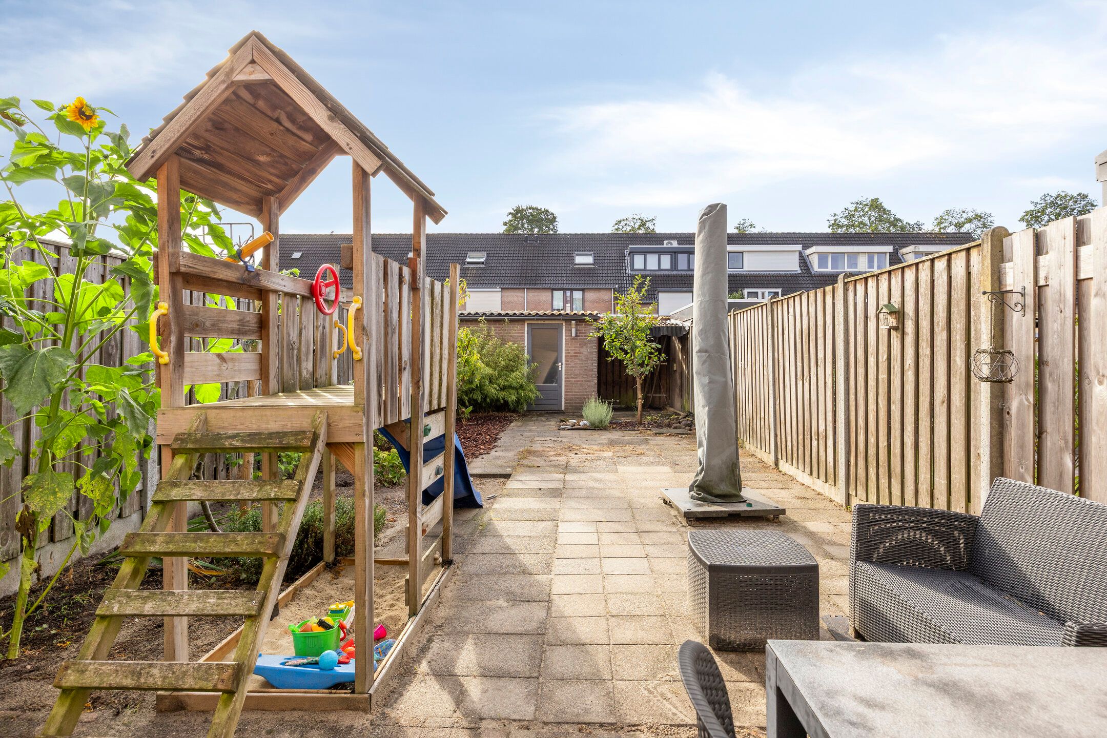 Foto 30 van Beertastraat 10